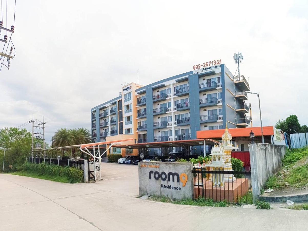 Room 9 Residence (Adults Only) Pluak Daeng Exteriér fotografie
