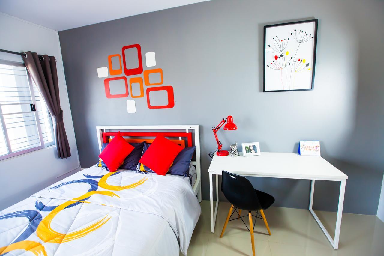 Room 9 Residence (Adults Only) Pluak Daeng Exteriér fotografie